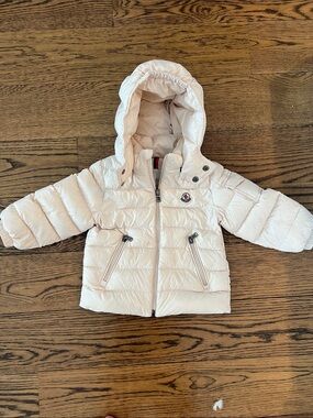 Moncler Light Pink Quilted Hooded Puffer Jacket